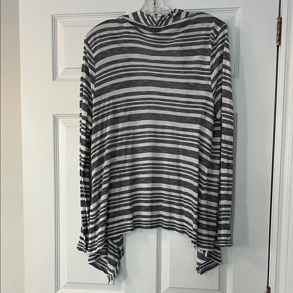 GAP Navy and White Striped Cardigan - Picture 3 of 3